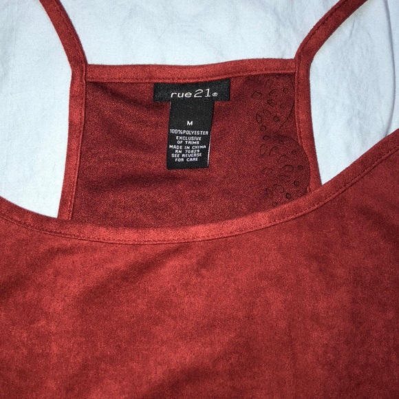 RUE 21 Festival tank top - Picture 2 of 4